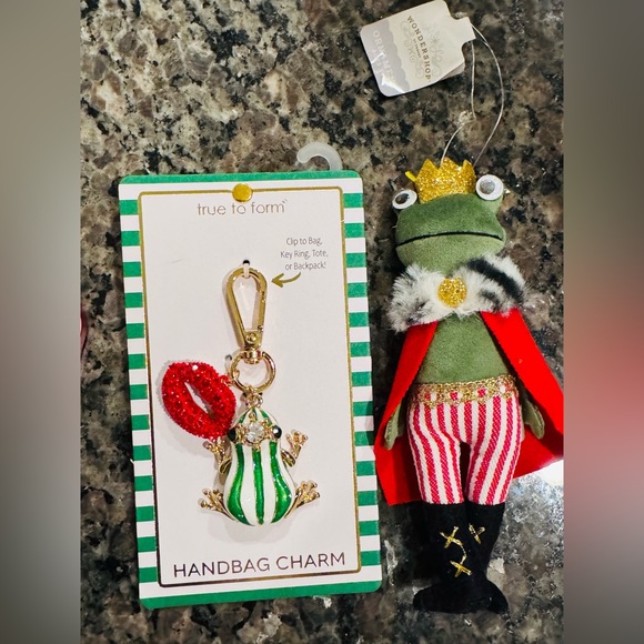 Frog Prince bag charm and hanging ornament - Picture 3 of 9